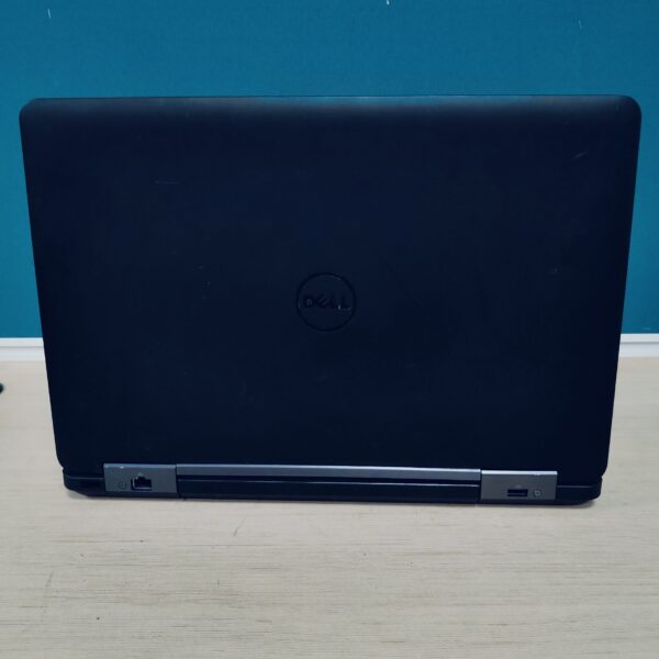Dell E5540 - Image 5