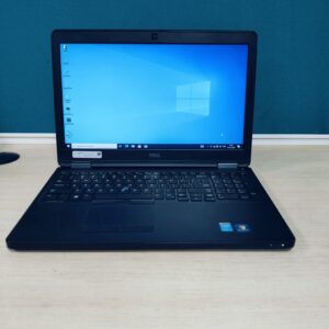 Dell E5550