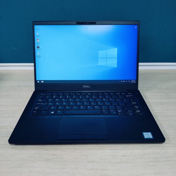 Dell Latitude 7390 - Image 2