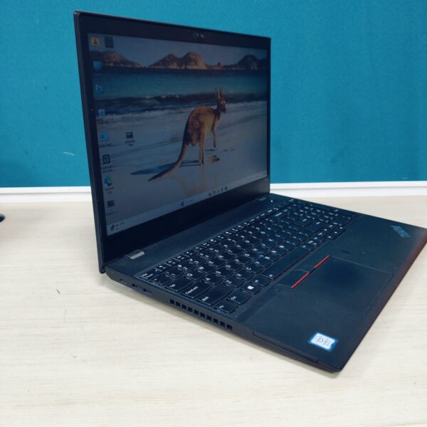 Lenovo ThinkPad T580 - Image 3