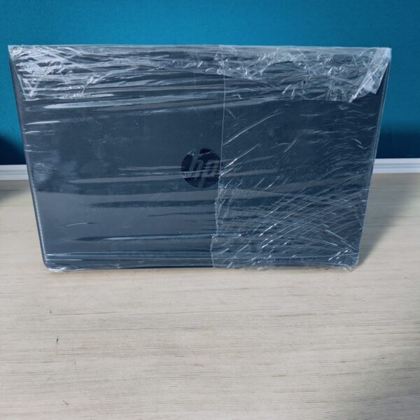HP EliteBook 256 G8 - Image 2