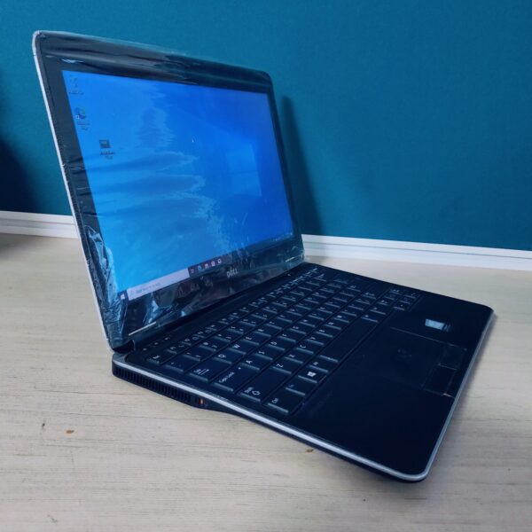 Dell E7240 - Image 3